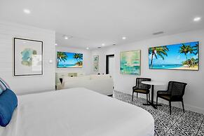 The Retreat at Anna Maria Island Inn