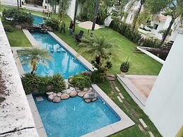 Hc Resort