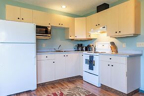 Golden Mountain View Suites