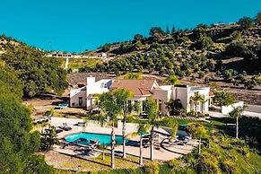 Grapevine by Avantstay Secluded 5BR Villa 4 Acres of Vineyards & Avo G