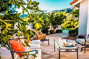 Grapevine by Avantstay Secluded 5BR Villa 4 Acres of Vineyards & Avo G