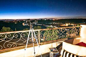 Via del Sur by Avantstay Private Spanish Villa w/ Views Walk to Wineri