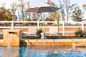 Zinfandel by Avantstay Wine Country Estate w/ Pool & Mini-golf