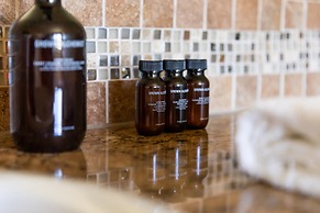 Willow by Avantstay Mountain Views - See Hot Air Balloons From Pool