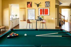 Willow by Avantstay Mountain Views - See Hot Air Balloons From Pool