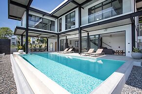 Elegant 4BR Pool Villa Sunset Garden 3