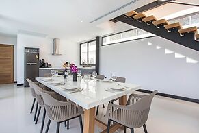 Elegant 4BR Pool Villa Sunset Garden 3