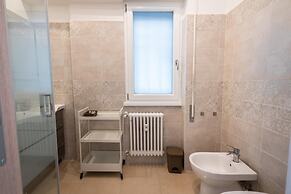 Casa Rosa Beige e Blu