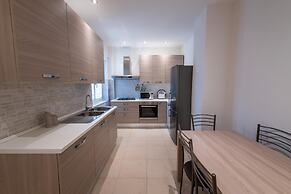 Casa Rosa Beige e Blu