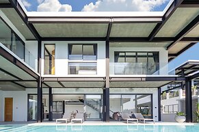 Trendy Modern Pool Villa Sunset Garden 4