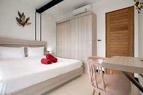 Stylish Salt Pool Villa Sunset Garden 5