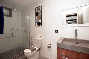 Stylish Salt Pool Villa Sunset Garden 5