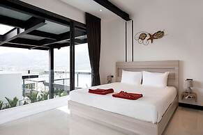 Stylish Salt Pool Villa Sunset Garden 5