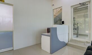 Itsy Hotels Ushodaya Royal Residency