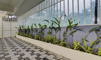 Itsy Hotels Ushodaya Royal Residency