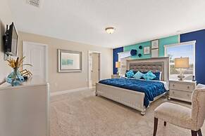 The Cinehaven at Solterra by Shine Villas 407