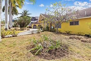 Yancey Largo Villa Perfect Jamaica Ironshore Getaway w Private Pool an