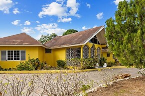 Yancey Largo Villa Perfect Jamaica Ironshore Getaway w Private Pool an