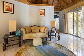 Yancey Largo Villa Perfect Jamaica Ironshore Getaway w Private Pool an