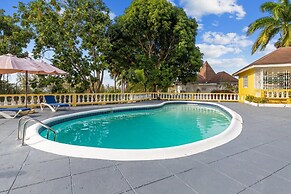Yancey Largo Villa Perfect Jamaica Ironshore Getaway w Private Pool an