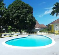 Yancey Largo Villa Perfect Jamaica Ironshore Getaway w Private Pool an