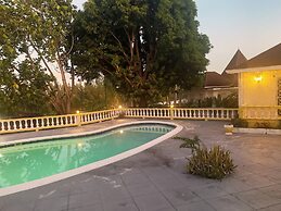 Yancey Largo Villa Perfect Jamaica Ironshore Getaway w Private Pool an