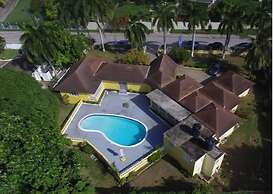 Yancey Largo Villa Perfect Jamaica Ironshore Getaway w Private Pool an