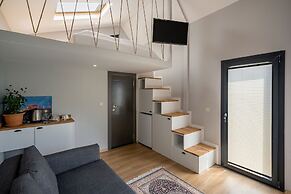 Yoruk Ali Konagi ve Yayla Evleri