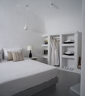 White Dream Suites