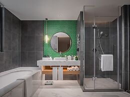 Holiday Inn Hotel and Suites Kunshan Huaqiao by IHG