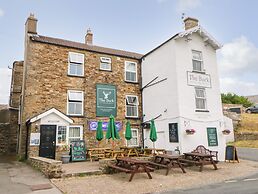 The Old Store, 2 Alpine Terrace