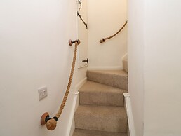 The Old Store, 2 Alpine Terrace