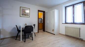 Italianway - Castellana Mono 68