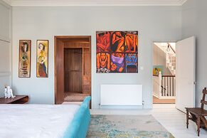 Exceptional Renovated Period Home in Clifton