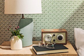 Canoe Place Inn and Cottages