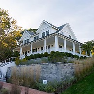 Canoe Place Inn and Cottages