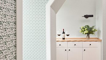 Canoe Place Inn and Cottages