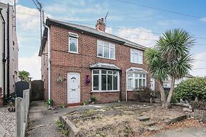 Immaculate 4-bed House in Colchester