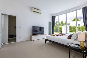 Modern 4 Bedroom Pool Villa PMK-A6