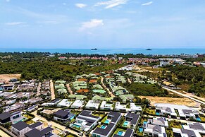 Modern 4 Bedroom Pool Villa PMK-A6