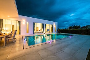 Modern 4 Bedroom Pool Villa PMK-A6