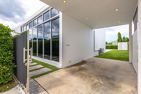 Modern 4 Bedroom Pool Villa PMK-A6