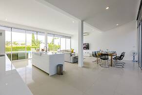 Modern 4 Bedroom Pool Villa PMK-A6
