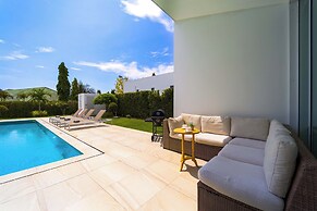 Modern 4 Bedroom Pool Villa PMK-A6