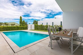 Modern 4 Bedroom Pool Villa PMK-A6