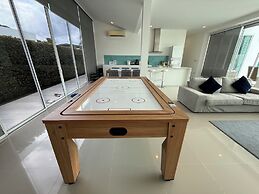 Modern 4 Bedroom Pool Villa PMK-A6