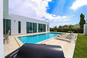 Modern 4 Bedroom Pool Villa PMK-A6