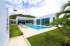 Modern 4 Bedroom Pool Villa PMK-A6