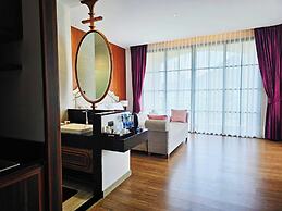 Grand Lord Hotel& Residence