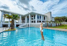 Grand Lord Hotel& Residence